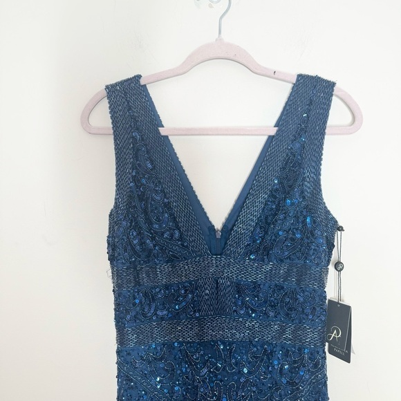 NWT Adriana Papell Deep Blue Beaded Long Gown Size 6 - Picture 5 of 8
